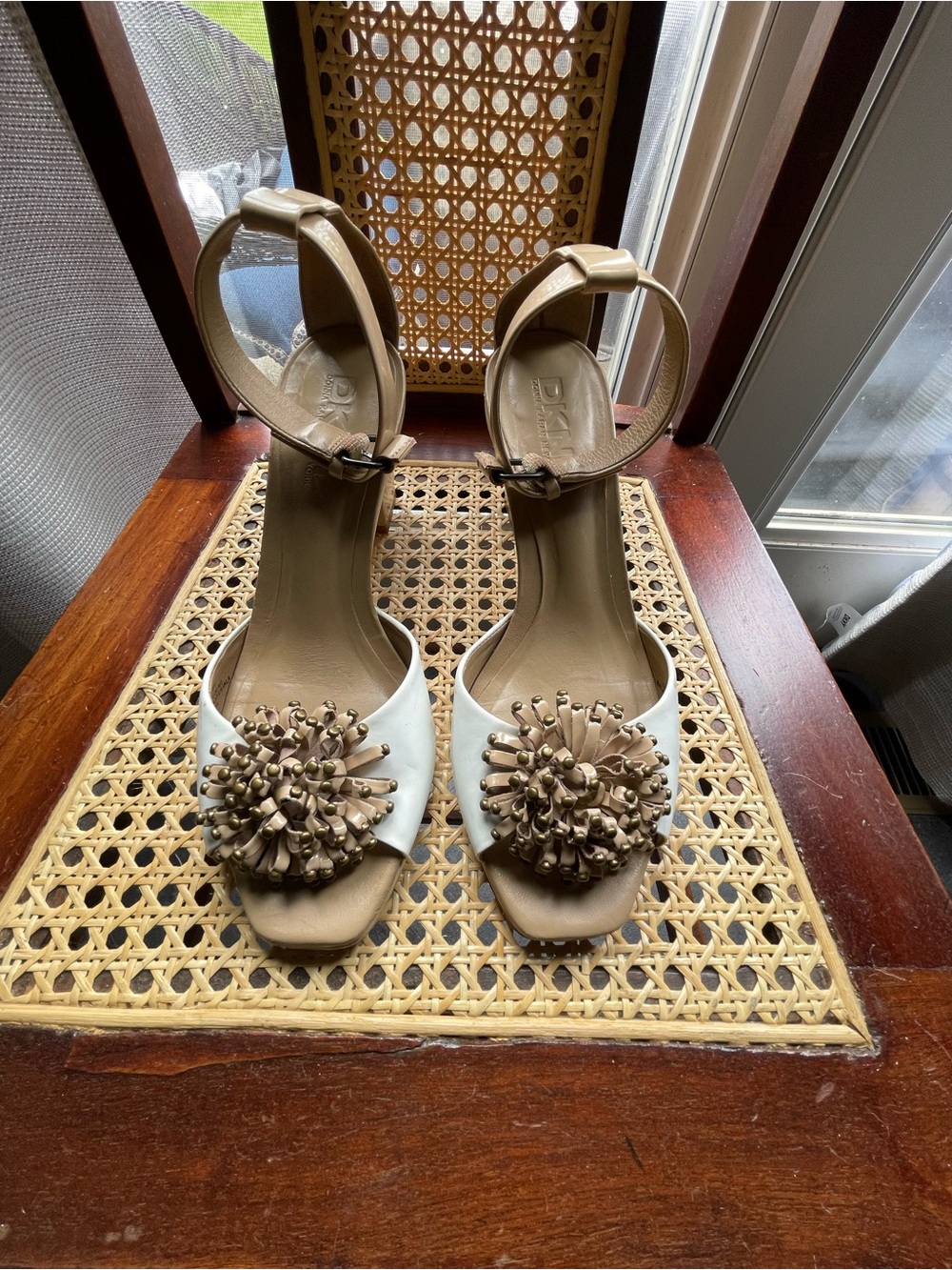 Women’s DKNY Beige Ankle-Strap Sandals with Decorative Pom Detail